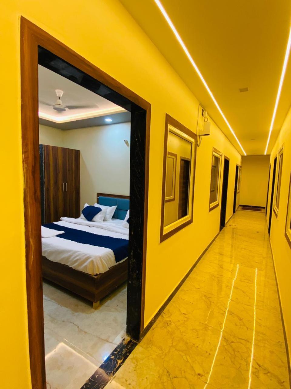 Ys Taj Hotel - Agra المظهر الخارجي الصورة