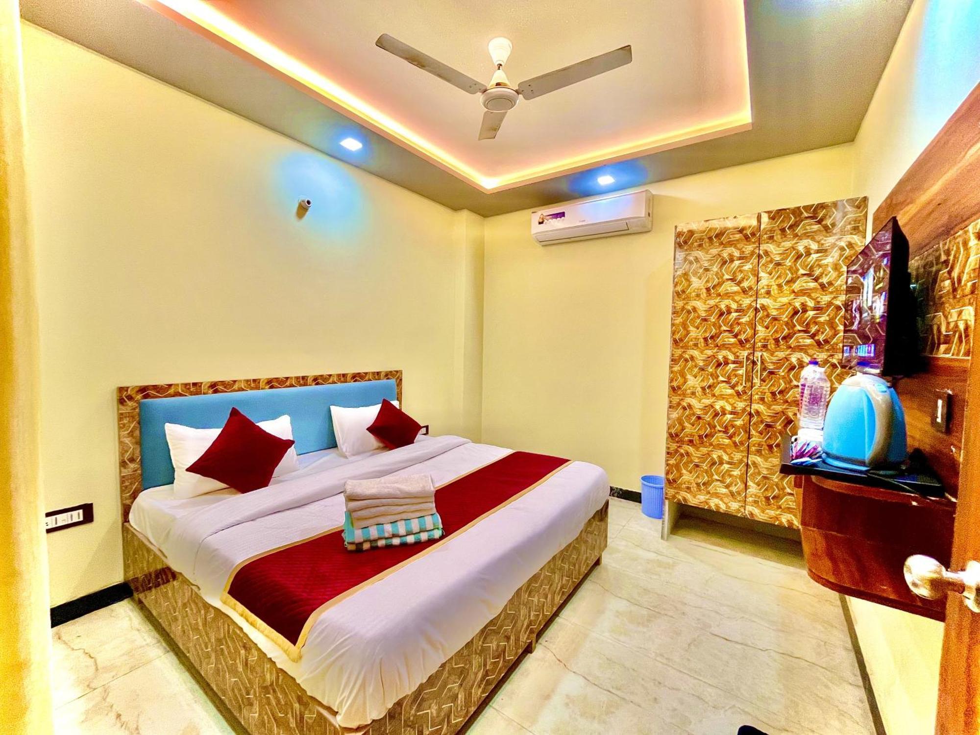 Ys Taj Hotel - Agra المظهر الخارجي الصورة